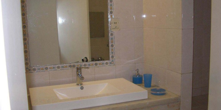 view-house-bath-room-reservoir-ourolago