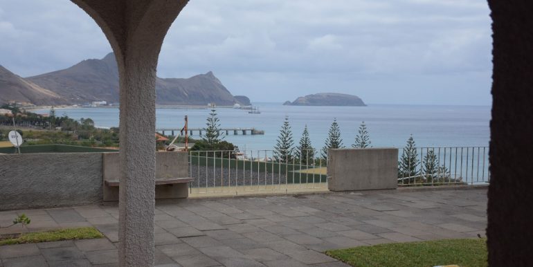 villa on the beach 9